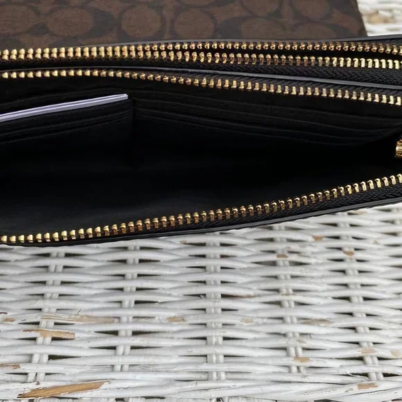 Coach Double Zip Ladies Wallet In Signature Canvas- Brown - Picture 6 of 6